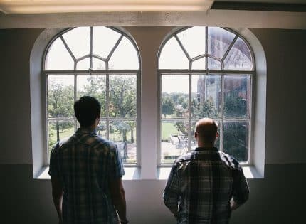 Tous nos conseils pour rénover les anciennes fenêtres de votre entreprise
