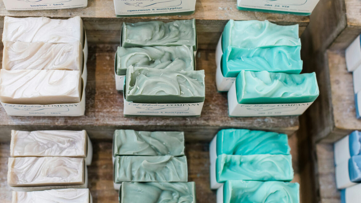 B2B : Pourquoi devriez-vous miser sur l'emballage carton pour vos savons ?