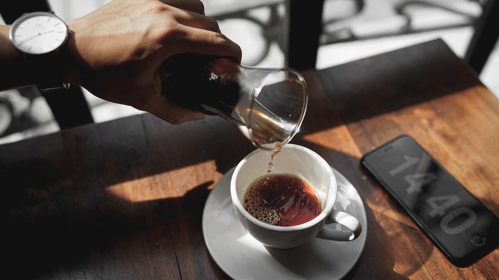 Café en entreprise : quelle est la solution la plus adaptée ?