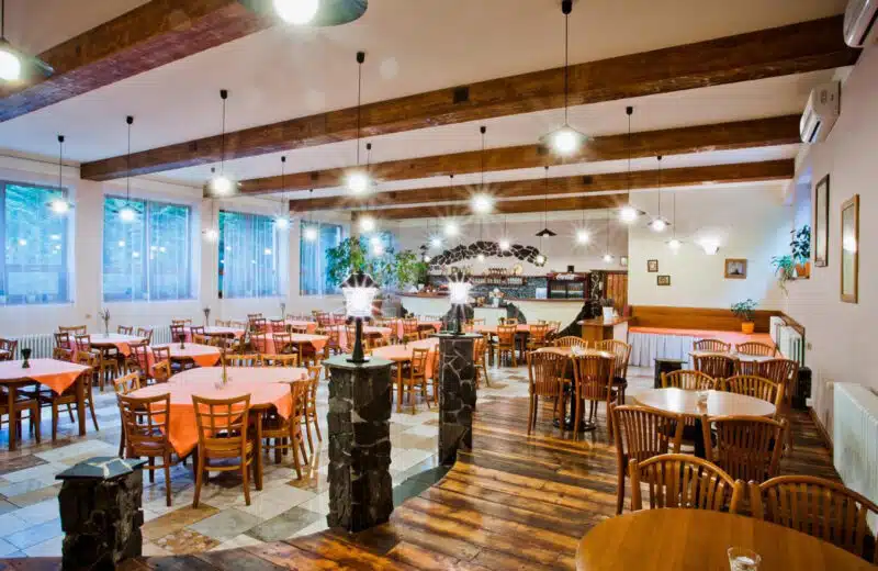 Choisissez la meilleure entreprise d’agencement intérieur pour transformer votre restaurant