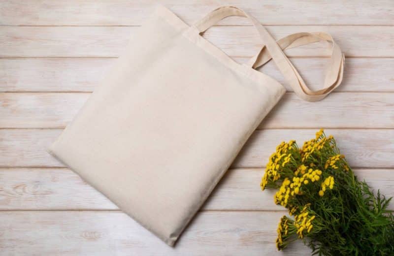 Petit commerce : proposez des sacs réutilisables avec votre logo