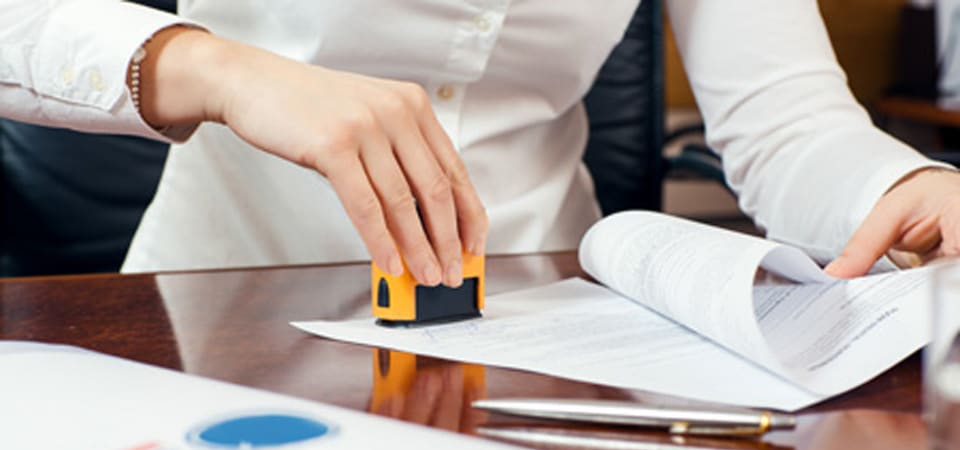 se faire recruter dans le secteur administratif