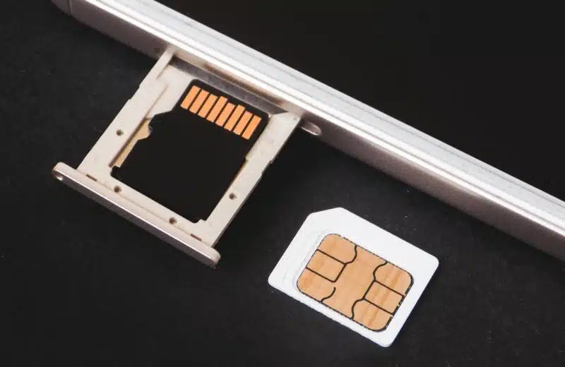 Pourquoi votre smartphone fonctionnera mieux avec une carte SIM